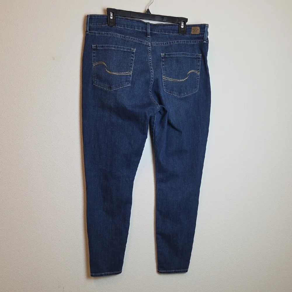 Signature By Levi Women's Dark Blue Skinny Jeans Size 16/33 - Picture 3 of 4
